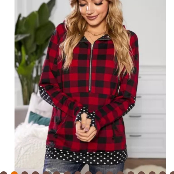 I S left💌New boutique kangaroo pocket hoodie - Picture 13 of 16